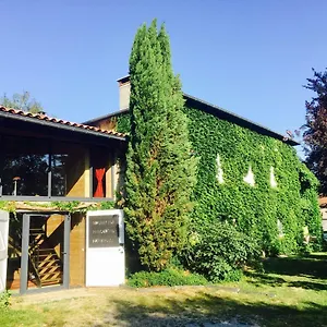 magnificent-renovated-farmhouse.hotels-rhonealpes.com/